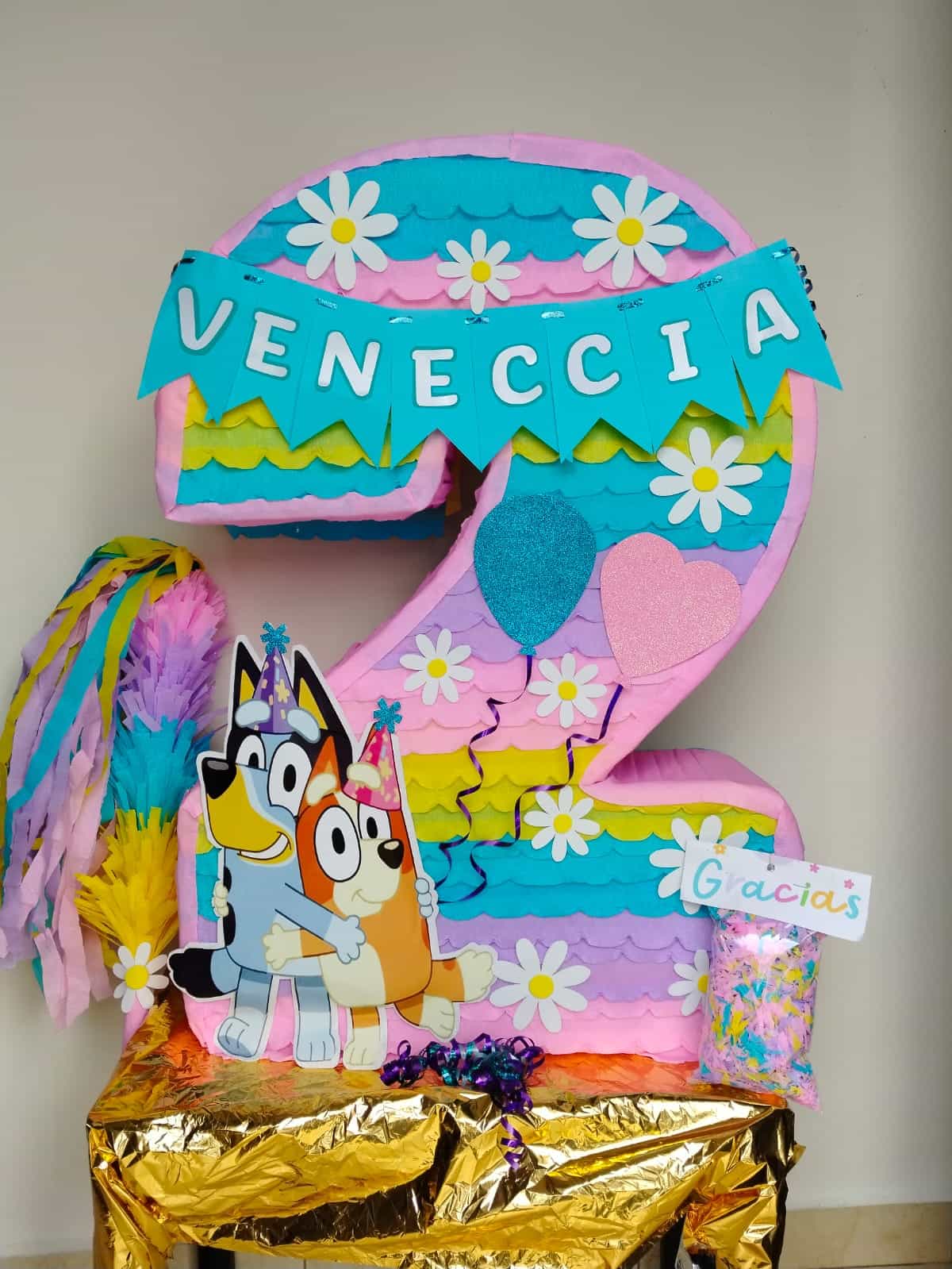 Piñata de Bluey y Bingo (Bluey)
